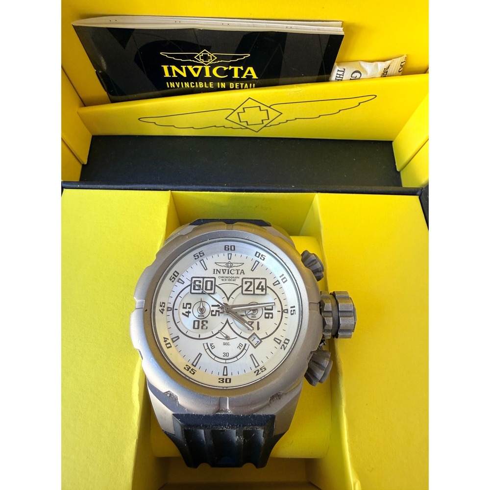 Invicta Reserve Venom Mens Chronograph Watch Dial 110001021 NWOB -BN